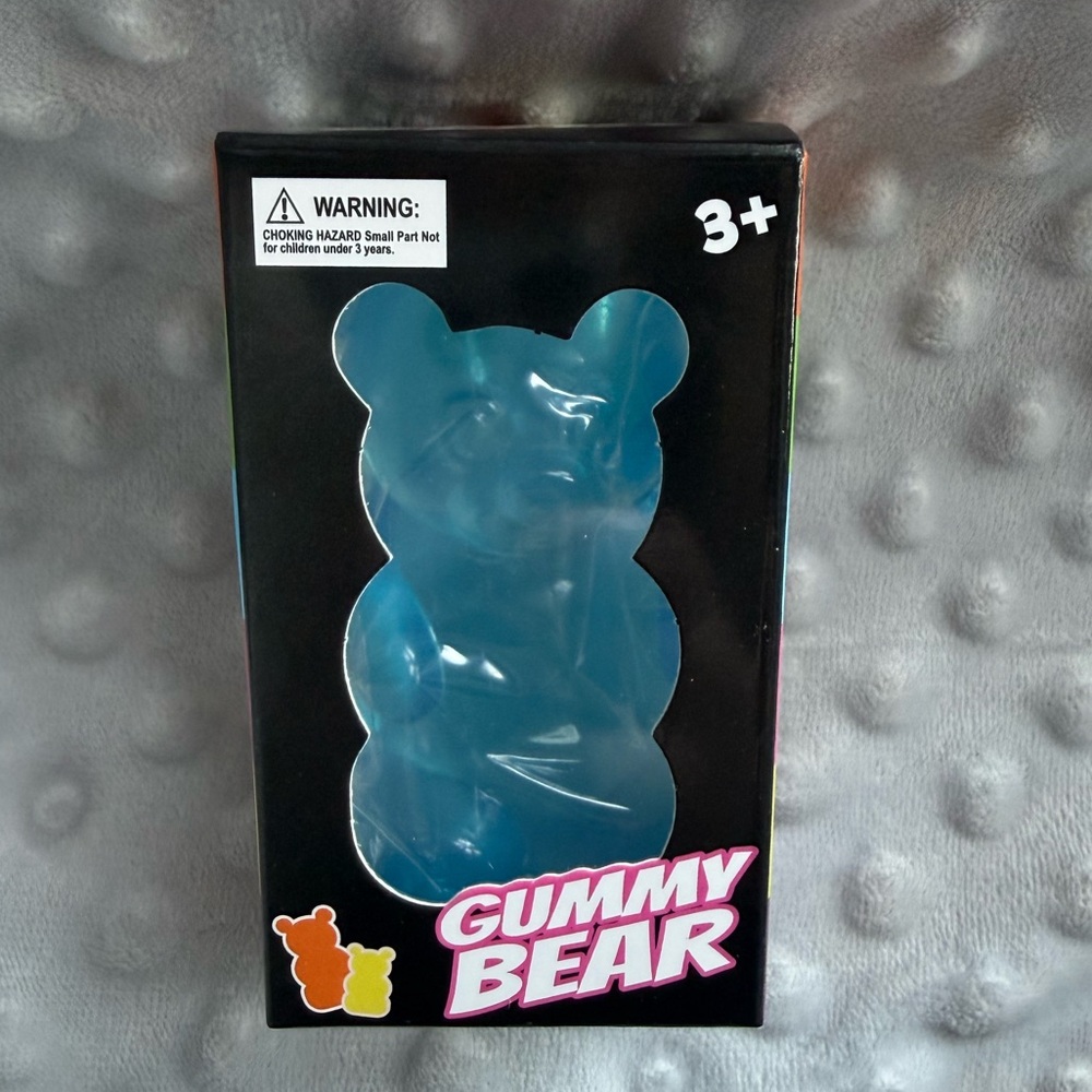 VIRAL GUMMY BEAR SQUISHY FIDGET TOY - BLUE - BRAND NEW